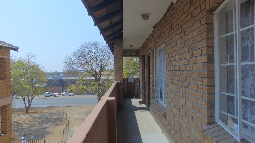 3 Bedroom Property for Sale in Rustenburg Central North West